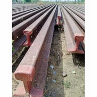 60 Kg Rail Pole - Metal, Varying Weights | Plain Finish, Rigid Hardness, Polished Surface