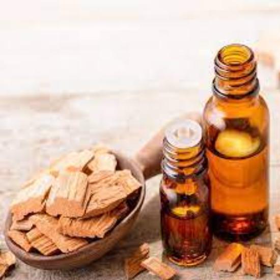 Chandan Oil ( Santalum album Oil ) 