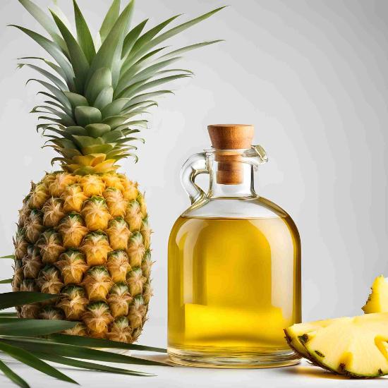 Pineapple Oil - Enzyme-rich Exfoliating Oil | Hydrating, Brightening, And Dead Skin Cell Removing Properties