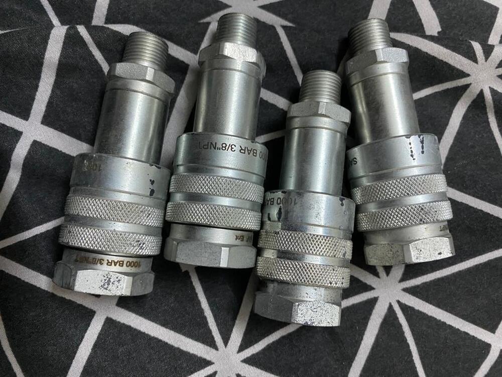 Quick Release Coupling - Stainless Steel, 1/4 Inch Size, Silver Color | Ideal For Hydraulic Pipe Applications, 150 Grams Weight