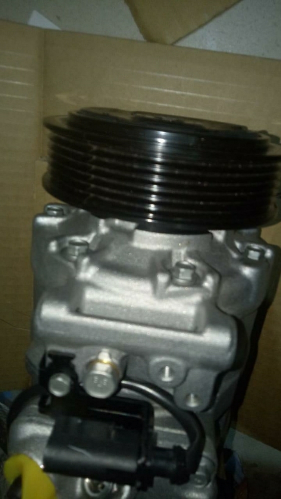 Ac Compressor - Durable Material, Standard Size, Efficient Cooling Mechanism | Diagnoses Weak Airflow, Noise Issues, And Refrigerant Leaks