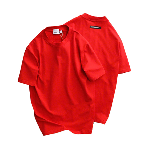 Stylish Plain Round Neck T-Shirt - Color: Red