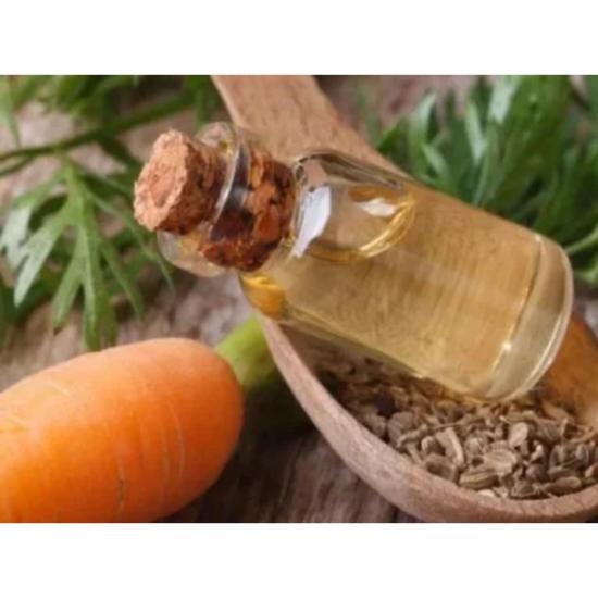 Carrot Seed Oil - Amber To Pale Orange-brown Hue, Earthy Sweet Woody Aroma | Enriched With Luteolin Flavones For Natural Vitality