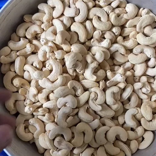 W210 Cashew Nut