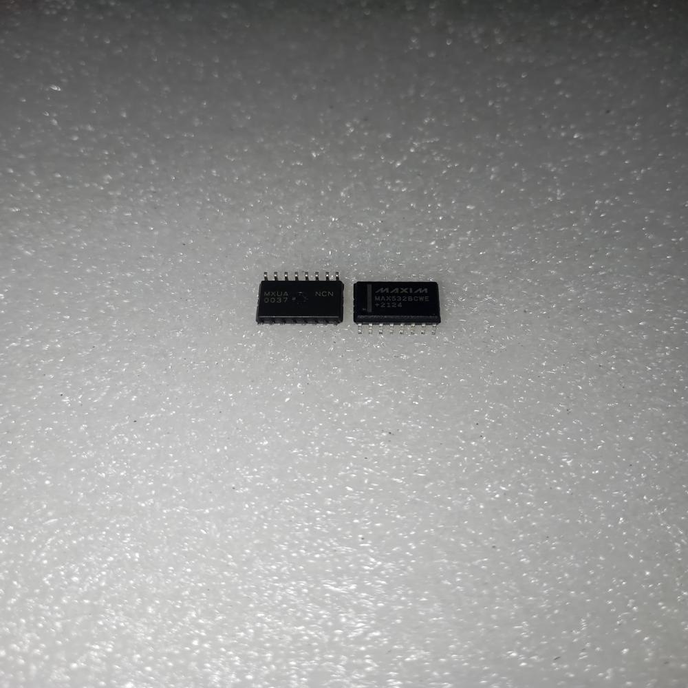 Max532 Bcwe - Color: Black