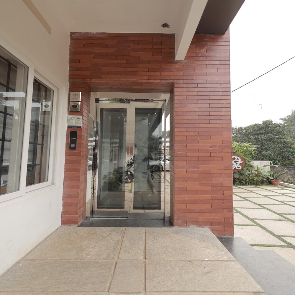 Home Elevator - Stainless Steel, 408 Kg Load Capacity, Ac Drive, 1 Mm/s Speed | Smart Controls, Emergency Braking, Panoramic Glass Options, Eco-friendly Design