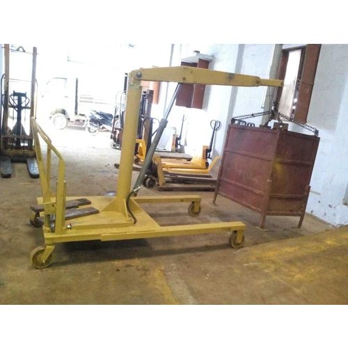 Industrial Floor Crane - Material: Ms