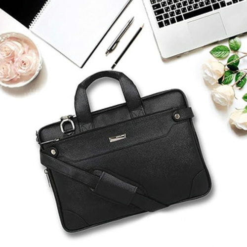 Leather Exclusive Bag - Color: Black