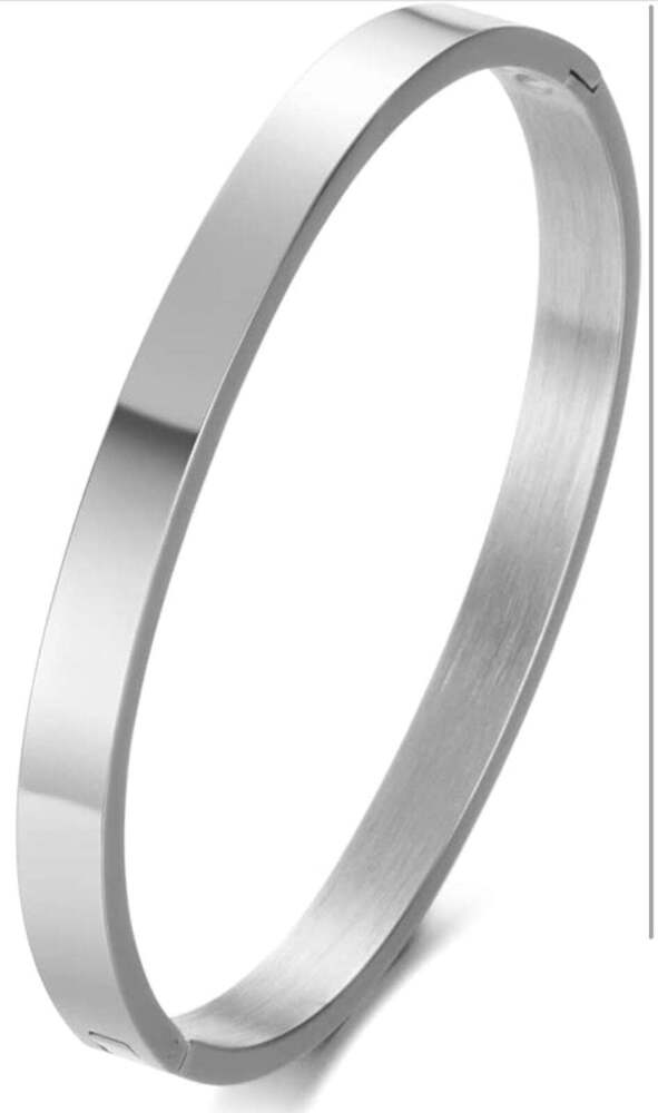 Tailored Elegance: The Custom Kada of Your Dreamss