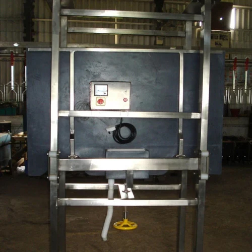 Stunning Unit For Chicken Processing Plant