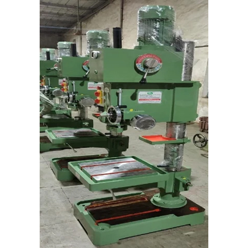 38-300- Af Pillar Type All Gear Drill Machine - Automatic Grade: Automatic