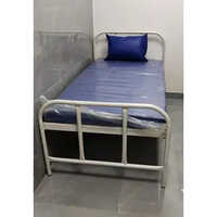 Iron Folding Bed - Color: Blue