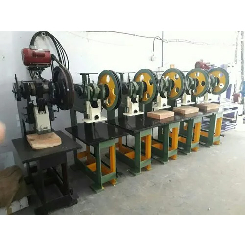 Fully Automatic Slipper Making Machine - Capacity: 500 Pcs/Hr