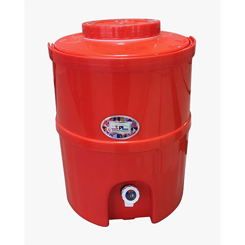 Water Cool Jug - Color: Red