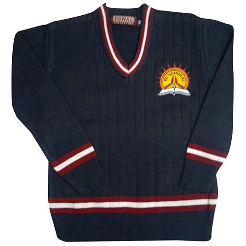 वी नेक स्वेटर