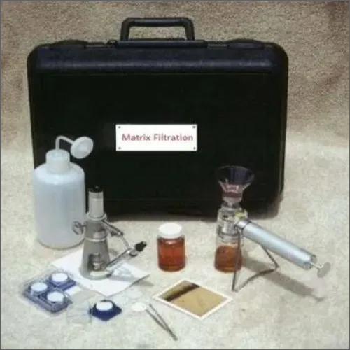 Lube Lab Oil Test Kit - Color: Black