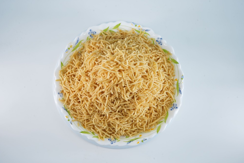 Mint Aalu Bhujiya - 500g & 1kg Packaging | Vegetarian Namkeen, High Quality, 2-month Shelf Life, Salty & Sweet Flavor