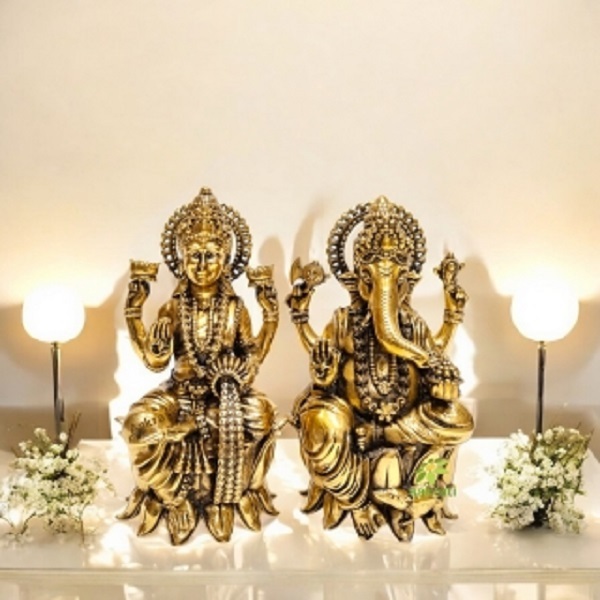 Aakrati Brass Laxmi Ganesha Statue  Perfect Decorative Idol for Wealth & Success