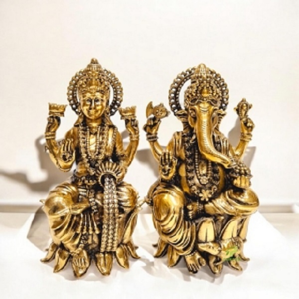 Aakrati Brass Laxmi Ganesha Statue Perfect Decorative Idol For Wealth & Success - Color: Yellow