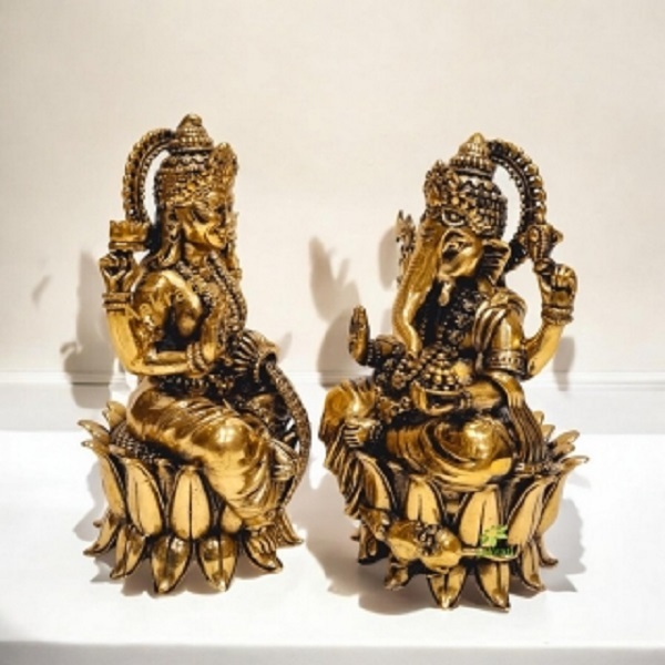 Aakrati Brass Laxmi Ganesha Statue  Perfect Decorative Idol for Wealth & Success