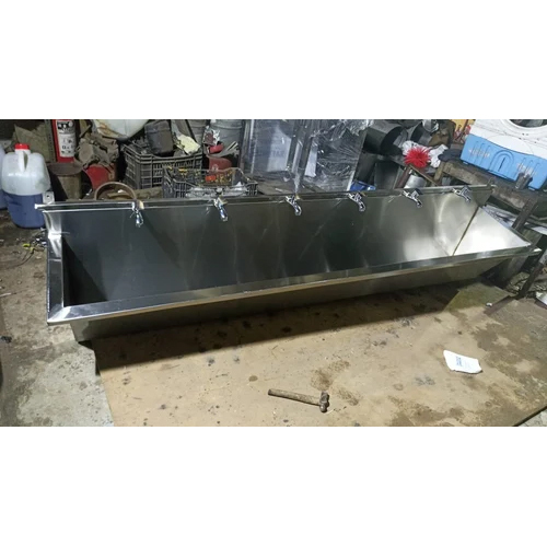 Stainless Steel Hand Wash Sink With Stand - Automatic Grade: Semi Automatic