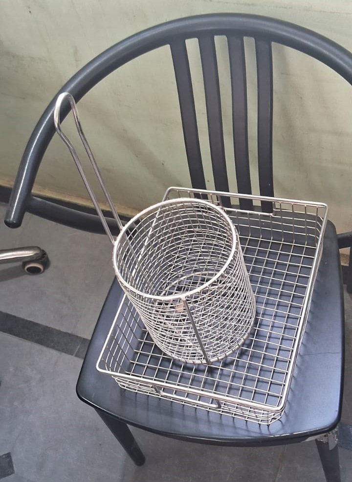 Stainless Steel Kfc Baskets - Automatic Grade: Manual