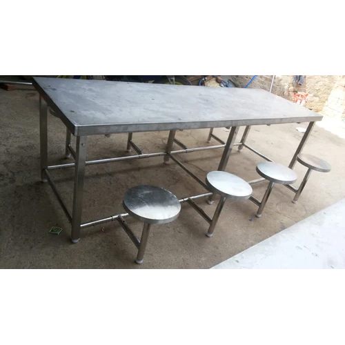 Stainless Steel Canteen Table - Color: Silver