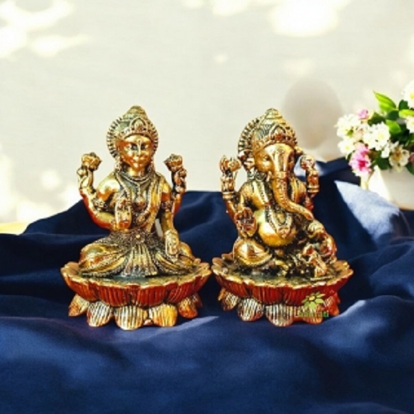 Divine Brass Laxmi Ganesha Idol Perfect Decorative Statue for Home & Pooja Room Made By Aakrati