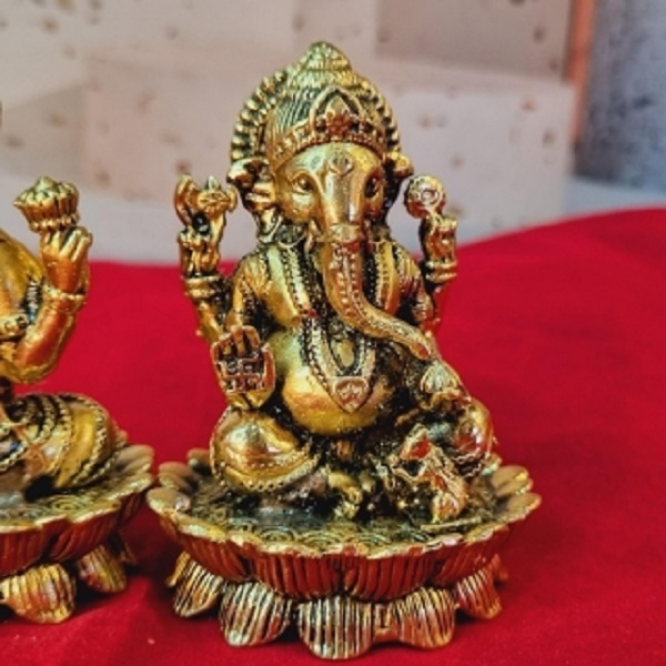 Divine Brass Laxmi Ganesha Idol Perfect Decorative Statue for Home & Pooja Room Made By Aakrati