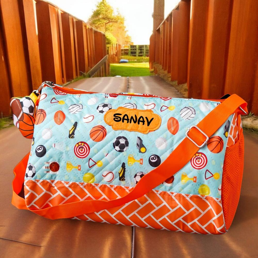 Personalised Premium Duffle Bag with toy keychain