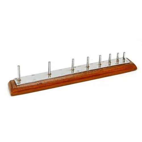 Length Gauge Apparatus - Stainless Steel & Wooden, 1.5-2 Feet Dimension, Brown Color, Semi-Automatic Operation, Precision Measurements