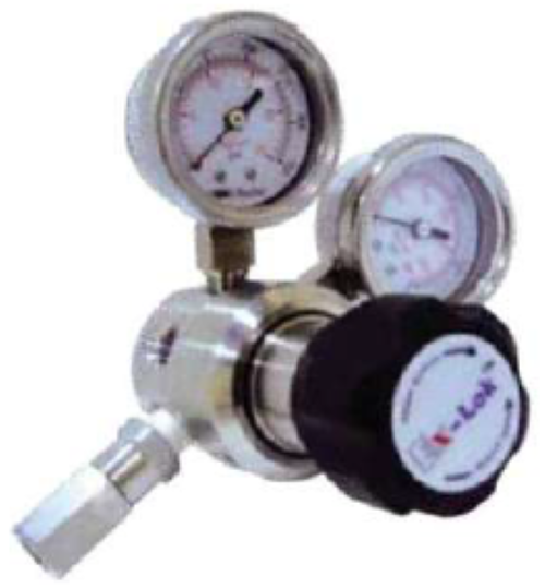 Single Stage Regulator With Piston