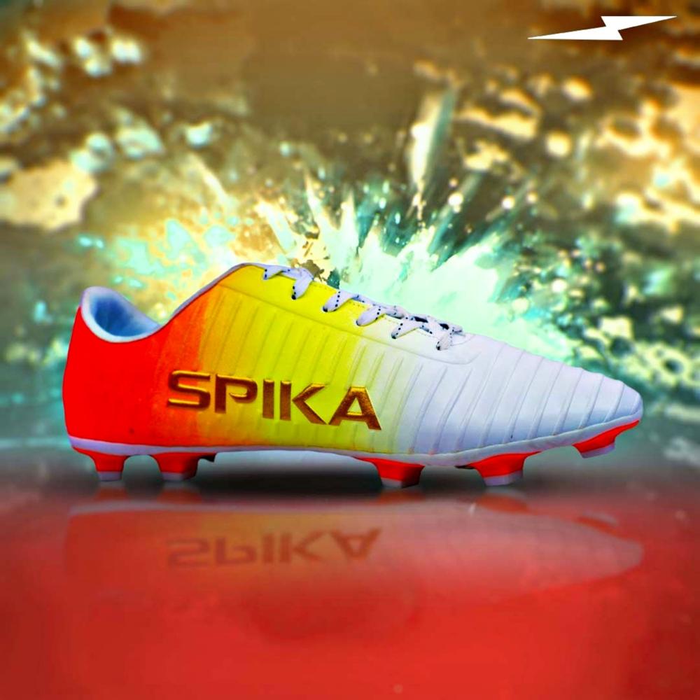 Spika Zypro football shoes
