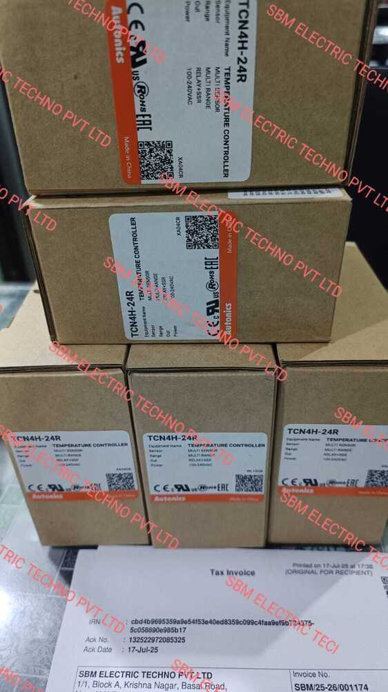 AUTONICS TEMPERATURE CONTROLLER 100-240VAC, TCN4H-24R