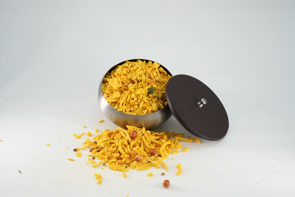 Khatta Mittha Chevda Namkeen - Feature: High Quality
