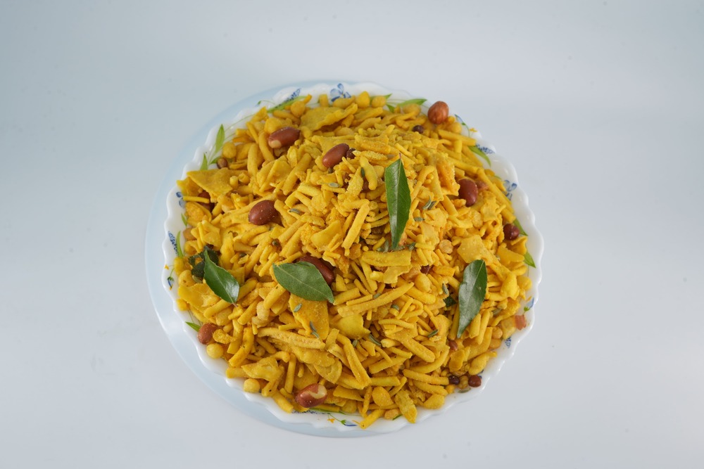 Khatta Mittha Chevda Namkeen