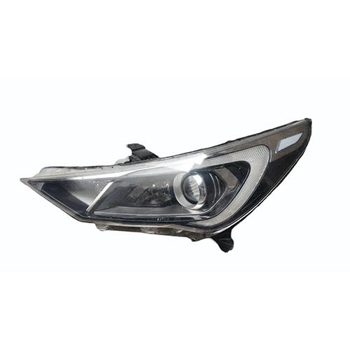 Hyundai Verna Fluidic Projector Headlight - Body Material: Abs