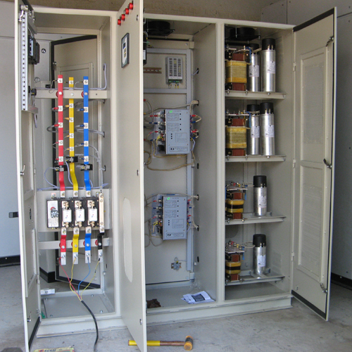 रियल टाइम पावर फैक्टर करेक्शन पैनल