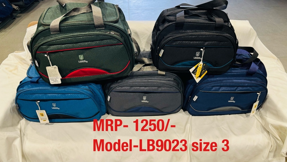 M.lb9023 duffle bag