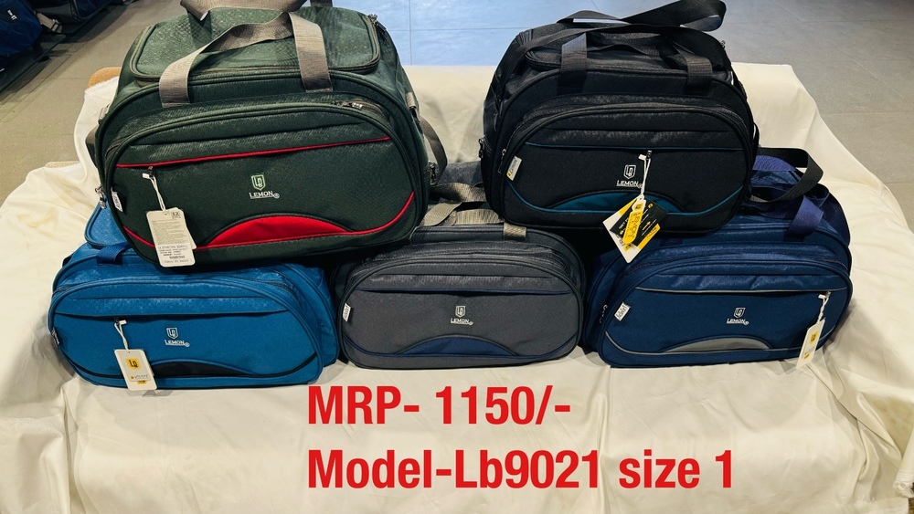 M.lb9021 duffle bag