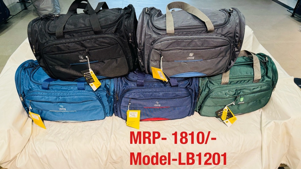 M.lb1201 duffle bag