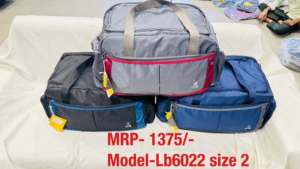 M.lb6022 duffle bag