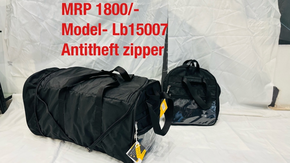 M.lb15007 duffle bag