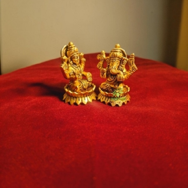 Brass Laxmi Ganesha Murti By Aakrati| A Sacred Symbol for Home, Office & Spiritual Vastu