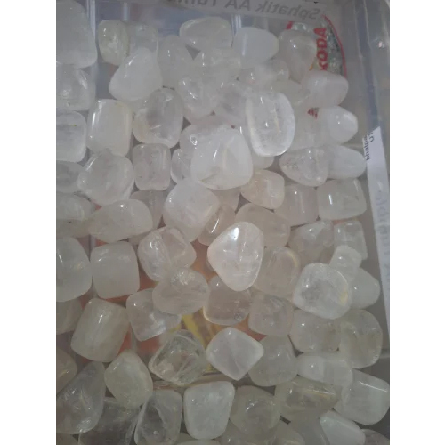 Sphatik Tumble Stone