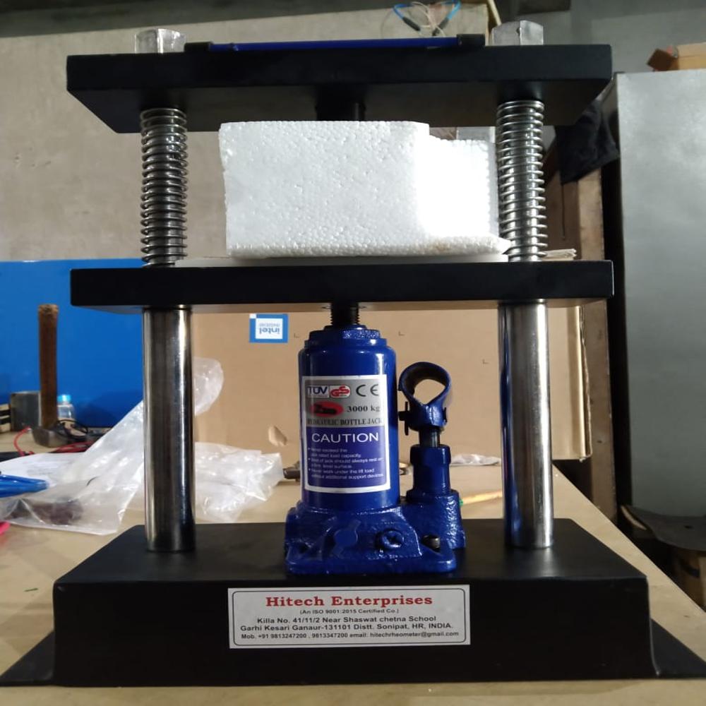 Dumbbell Cutting Press With Die - Power Source: Hydraulic