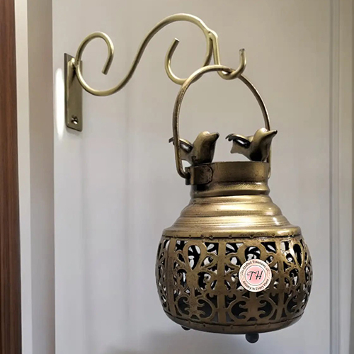 Iron Bird T Light With Wall Bracket