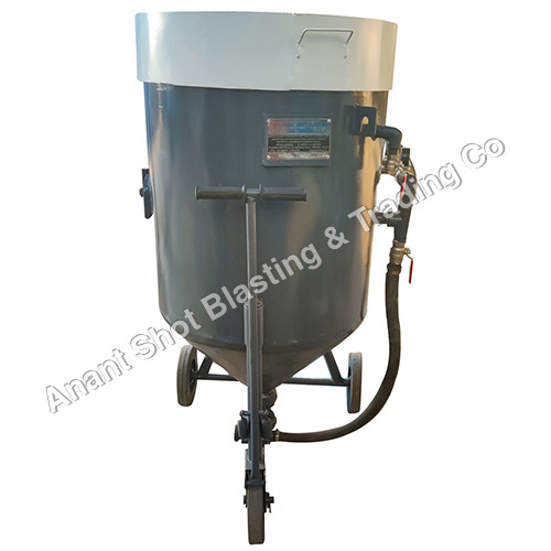 Industrial Portable Blasting Machines - Automatic Grade: Semi-Automatic