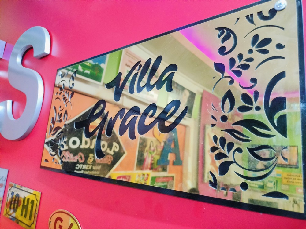 Display Name Board - Durable Indoor Rectangle Display , Normal Brightness For Enhanced Brand Visibility