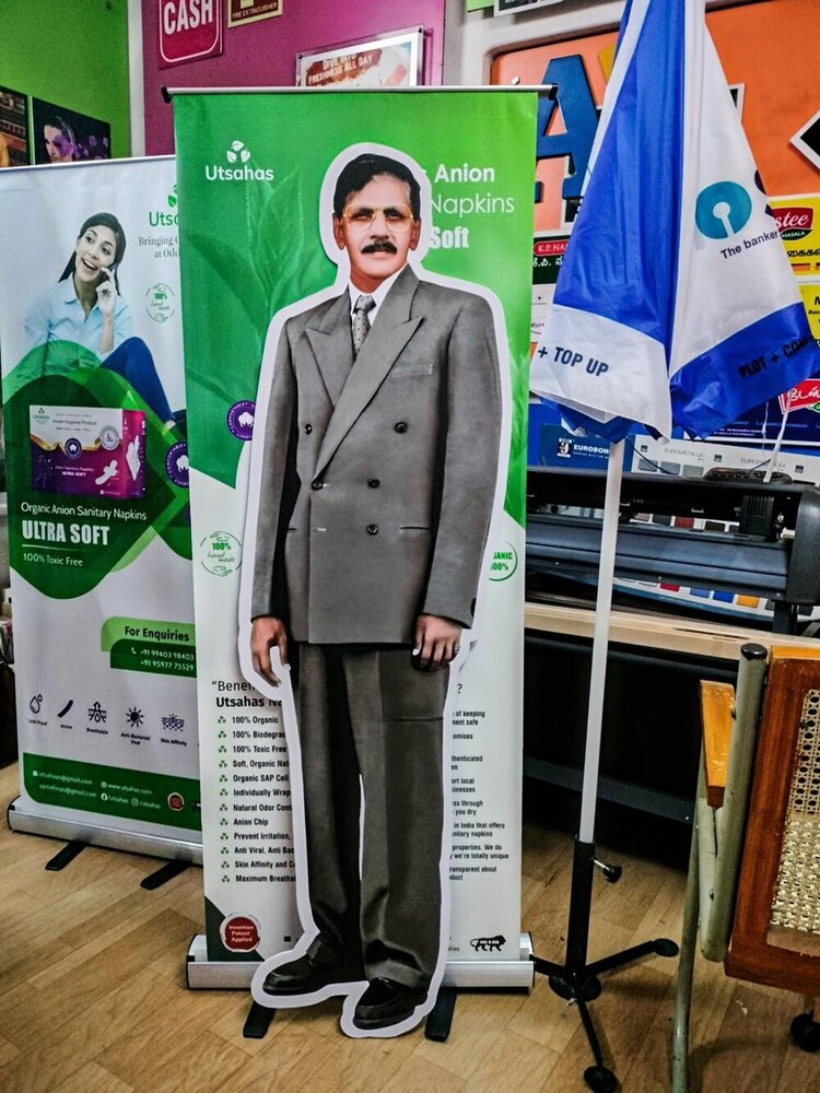 Mild Steel Black Cut Out Display Stand - Application: Outdoor
